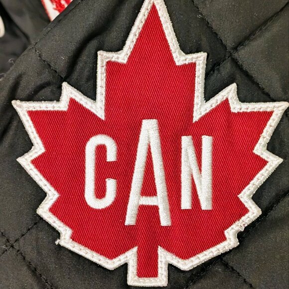 RARE! Hudson Bay 2010 Vancouver Olympic PODIUM Jacket Womens (M) - Picture 8 of 12